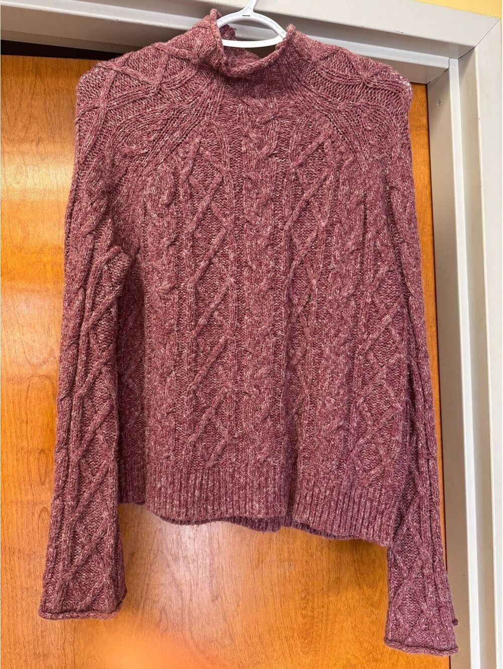 Universal Thread mockneck flared sleeve oversized sweater small